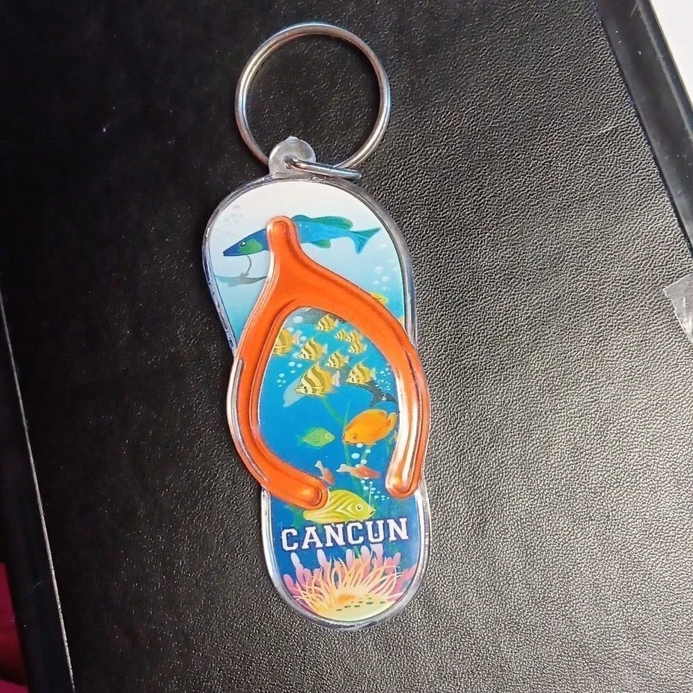 Vintage Cancun Flip Flop Keychain Tropical Fish Sandal Retro 80s 90s Souvenir OS